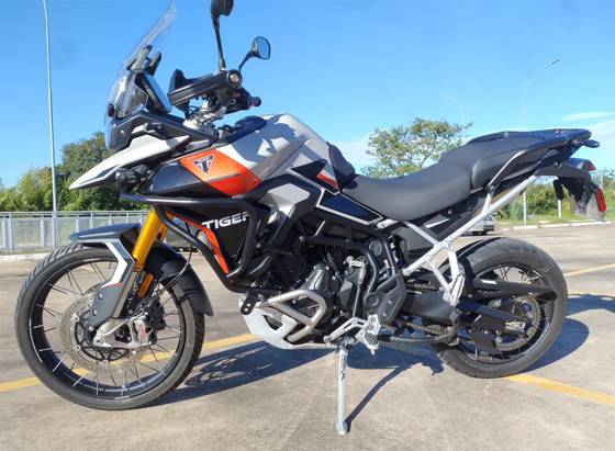 TRIUMPH TIGER 900 RALLY PRO 